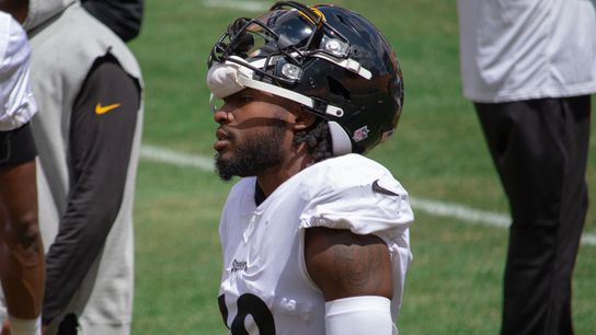 Carter's Classroom: Johnson's completed game opens rest of Steelers' offense taken on the South Side (Weekly Features)